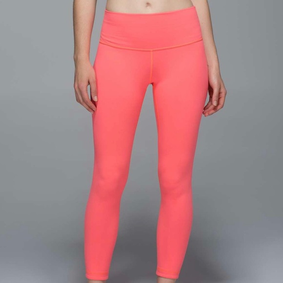 Lululemon High Times Reversible Pants. Size 2 - Picture 3 of 11